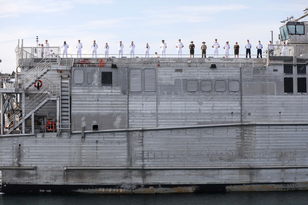 USNS City of Bismarck Arrives in Legazpi, Philippines for Pacific Partnership 24-2