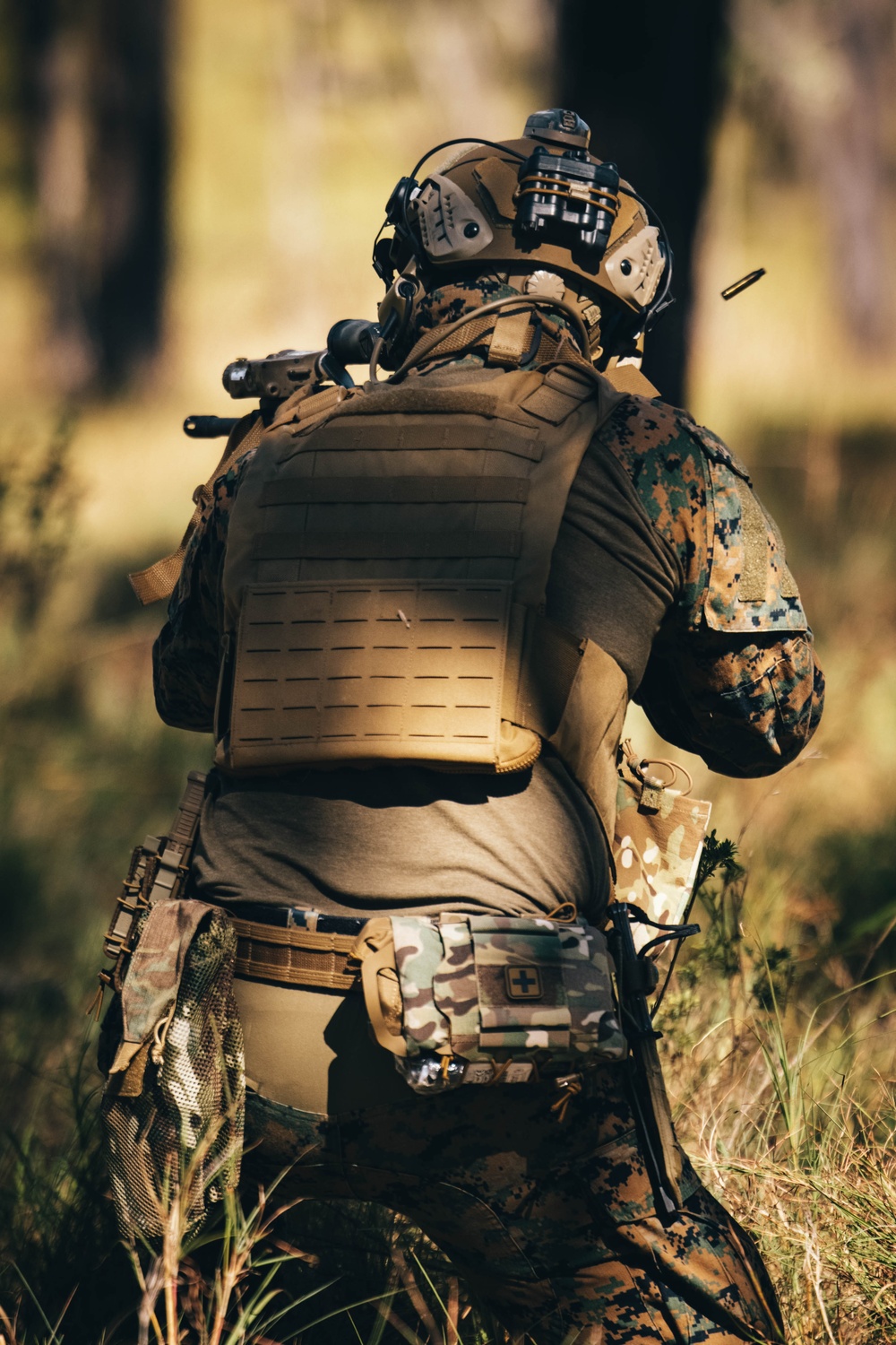 1st Recon Bn., Australian Army conduct fire, maneuver drills