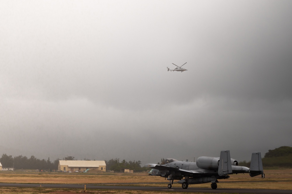 U.S. Air Force A-10s conduct training during RIMPAC