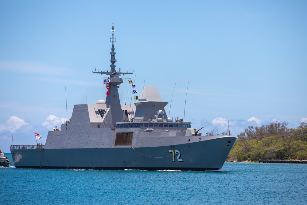 RSS Stalwart (72) Returns to Port after RIMPAC 2024
