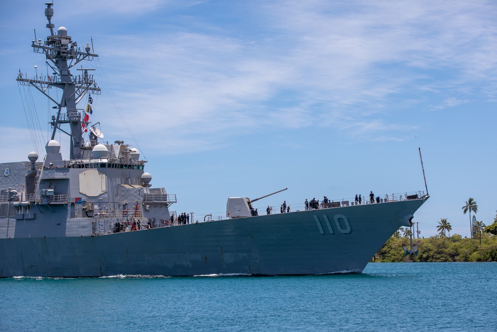 USS William P. Lawrence Returns to Port after RIMPAC 2024