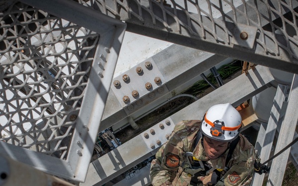 Roped in by the Cable Dawgs