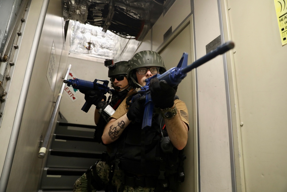 Sailors Aboard USS Gabrielle Giffords Perform Anti-Terrorism Drill