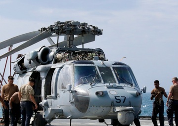 USS Gabrielle Giffords gets underway in Gulf of Thailand