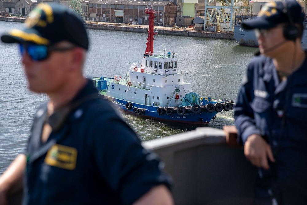 USS Ralph Johnson Departs Commander, Fleet Activities Sasebo