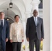 SD, S Meet with Philippine President, Counterparts in Manila