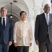 SD, S Meet with Philippine President, Counterparts in Manila