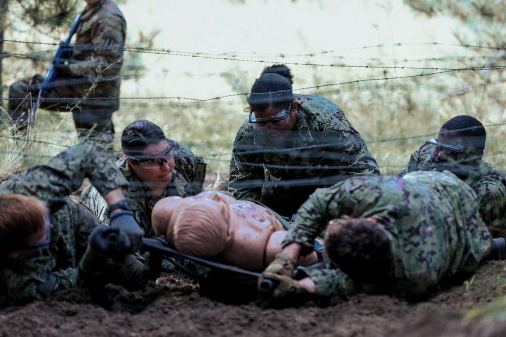 10th Mountain Division Hosts Medical Training for US Navy Sailors