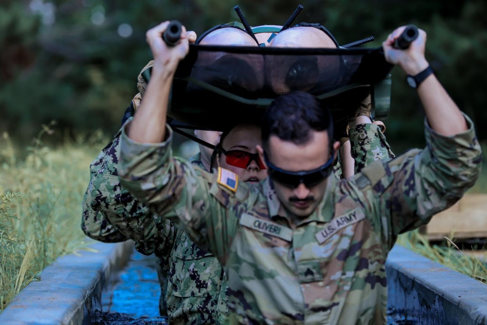 10th Mountain Division Hosts Medical Training for US Navy Sailors