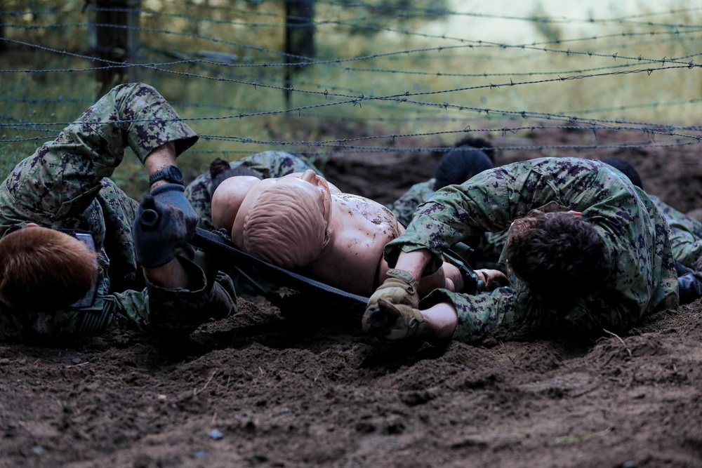 10th Mountain Division Hosts Medical Training for US Navy Sailors