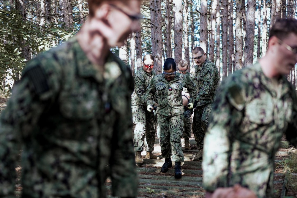 10th Mountain Division Hosts Medical Training for US Navy Sailors