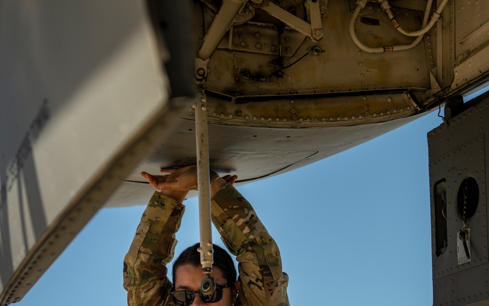 6th Air Refueling Wing commander takes final flight