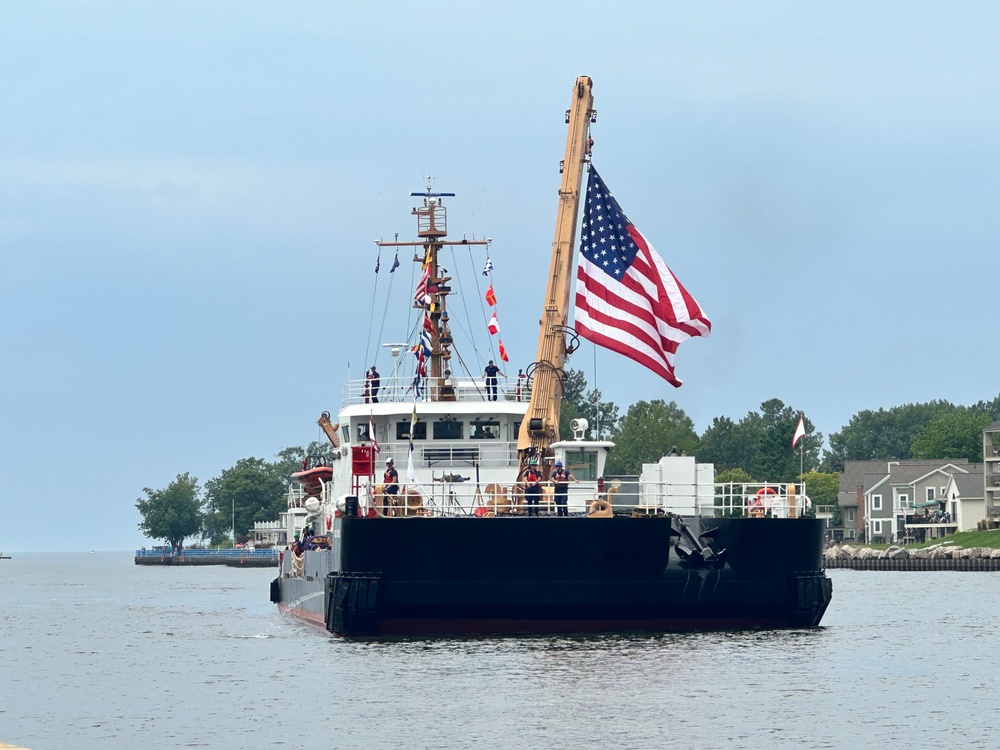 Grand Haven Coast Guard Festival Parade of Ships