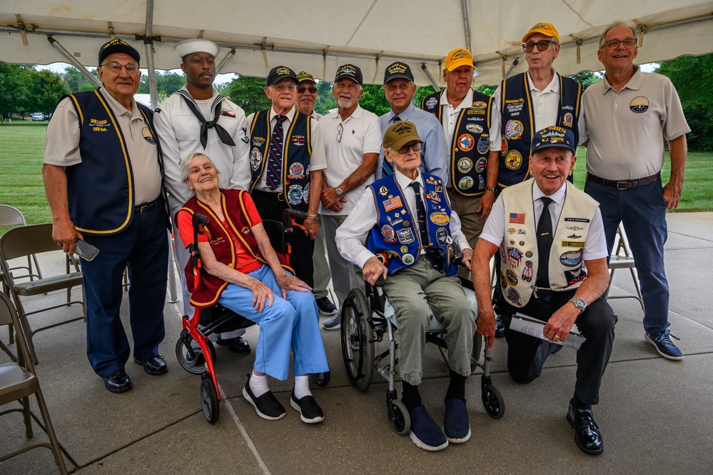 100-year-old WWII submarine veteran receives medal