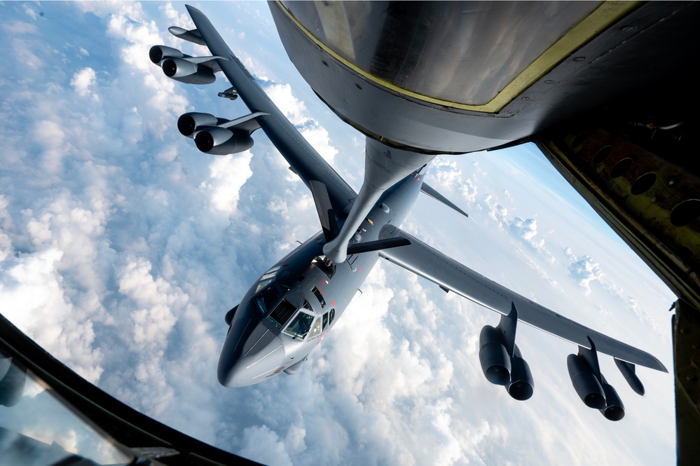 Fairchild refuels B-52 during no-notice NORI