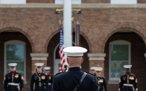 Gen. Smith attends the Marine Barracks Washington Change of Command