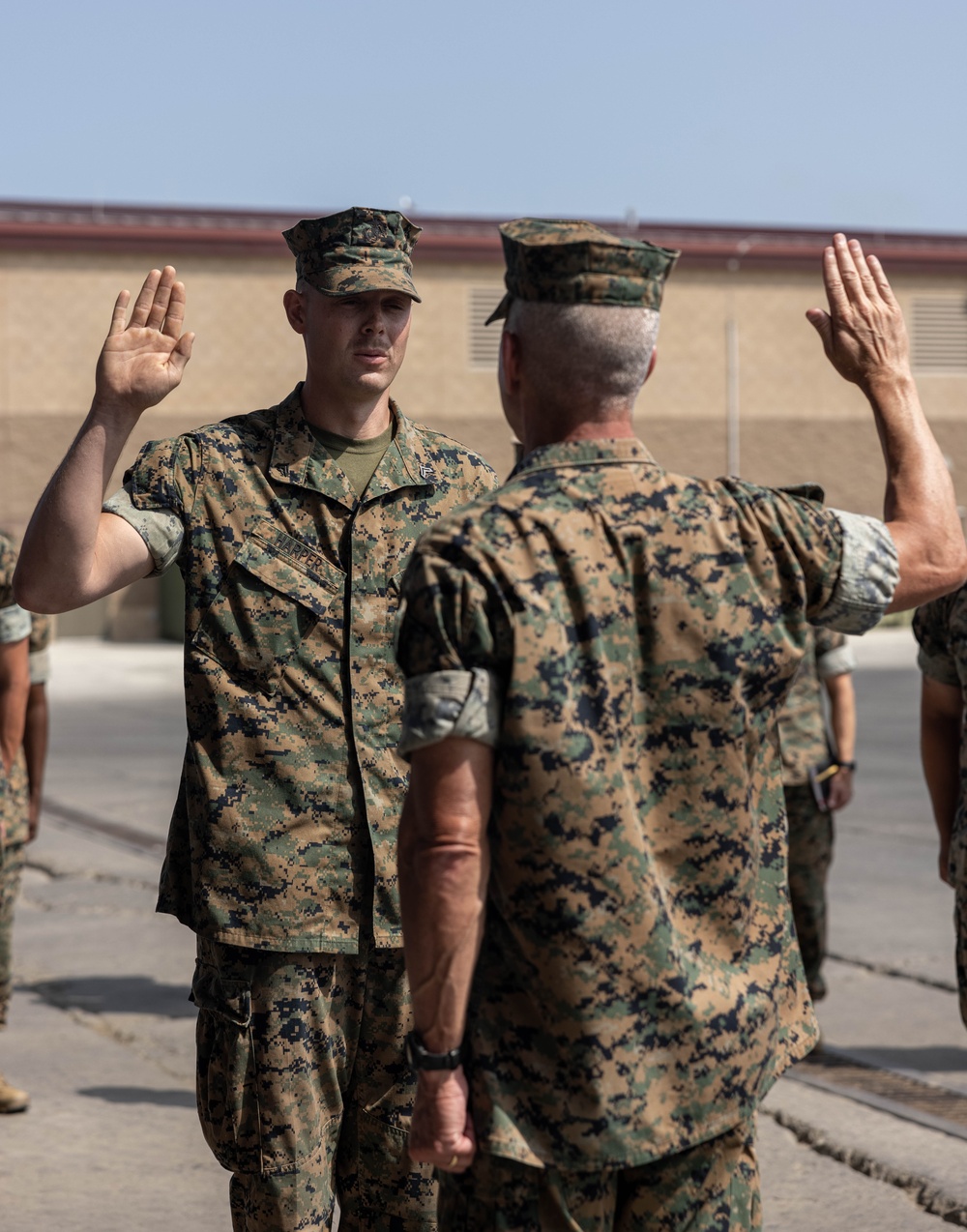 Commandant of the Marine Corps visits 3rd AA Bn.