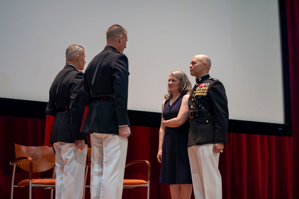 Marine Corps Warfighting Laboratory's Wargaming Division Director Retires from the U.S. Marine Corps