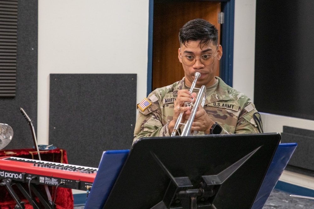 1st Cavalry Division Band rehearses for upcoming mission