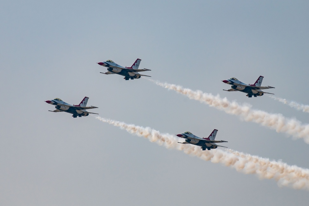 Thunderbirds take flight at Wings Over Wyoming
