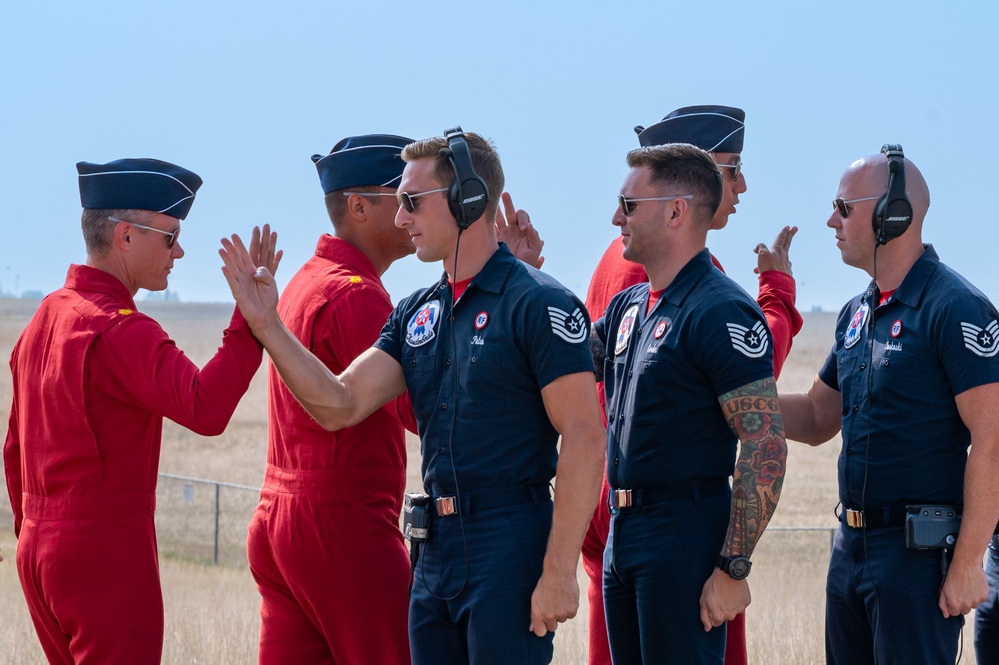 Thunderbirds take flight at Wings Over Wyoming