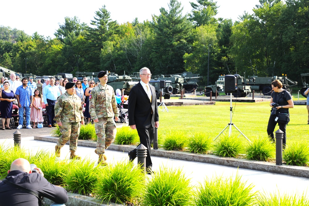 New commander takes charge of Fort McCoy Garrison following 2024 change-of-command ceremony