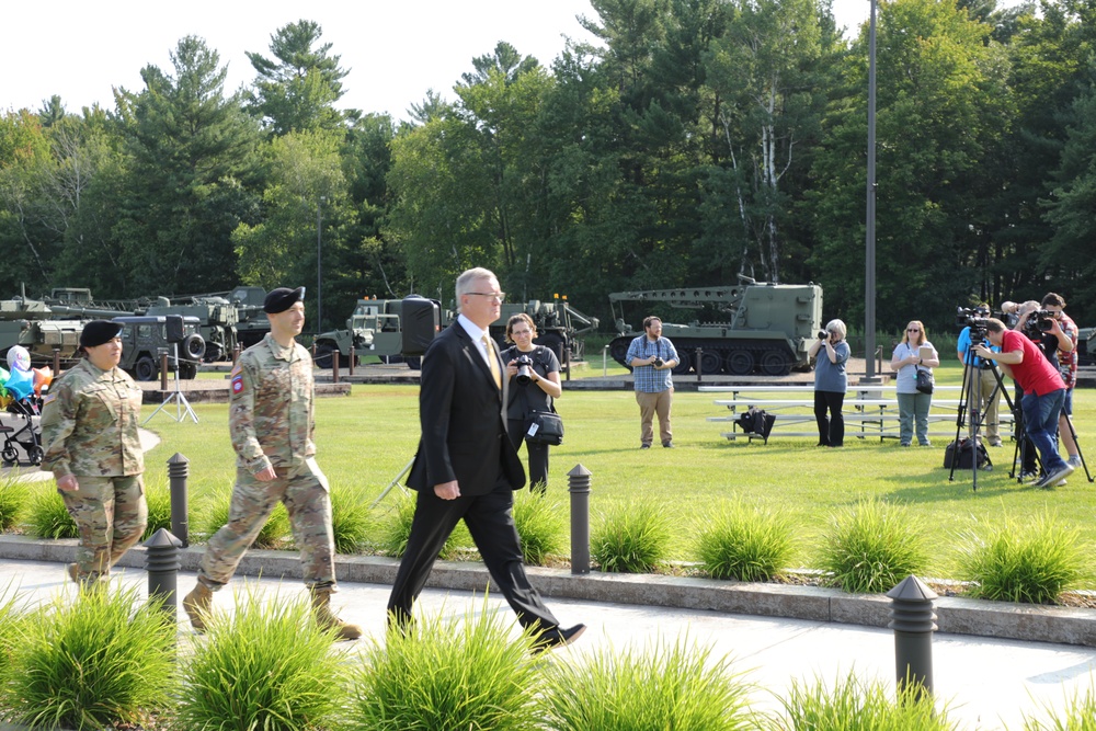 New commander takes charge of Fort McCoy Garrison following 2024 change-of-command ceremony