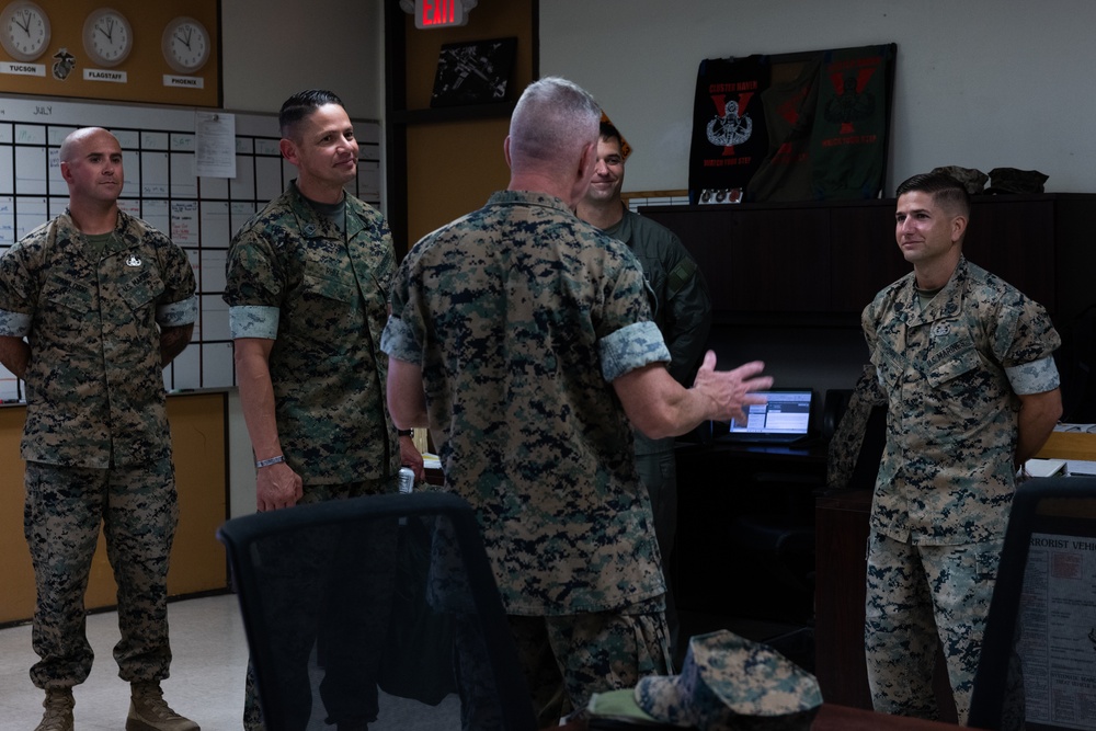 Commandant and Sergeant Major of the Marine Corps visit MCAS Yuma