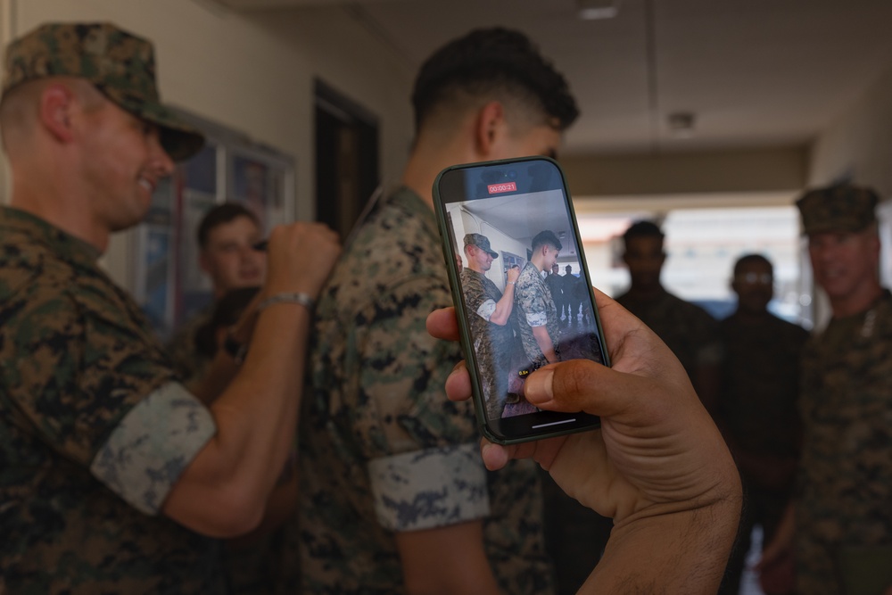 Commandant and Sergeant Major of the Marine Corps Carlos A. Ruiz visits MCAS Yuma