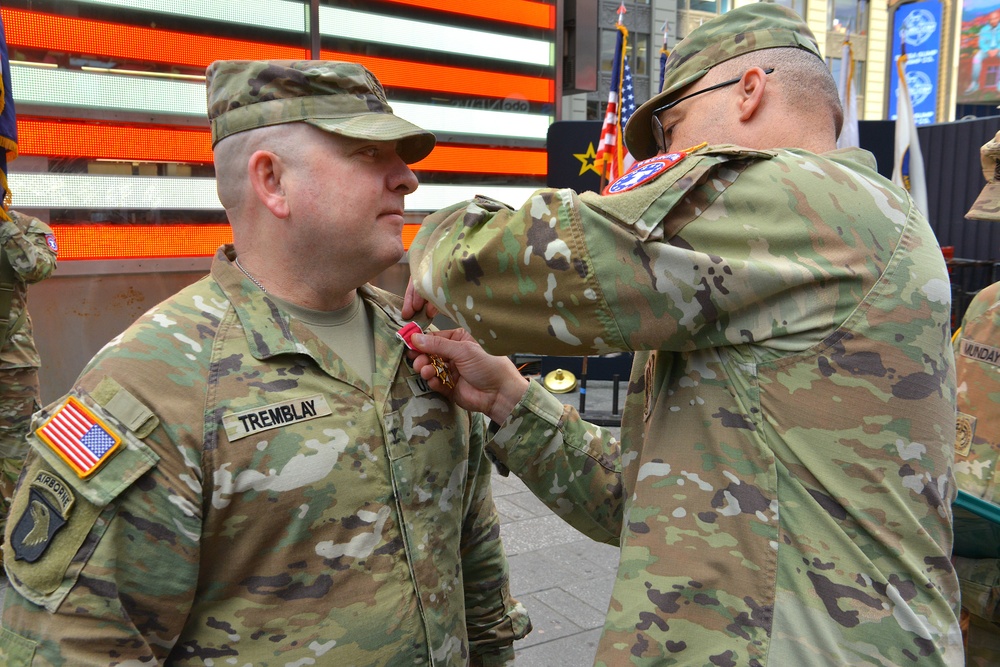 1st Recruiting Brigade hosts change of command in Times Square