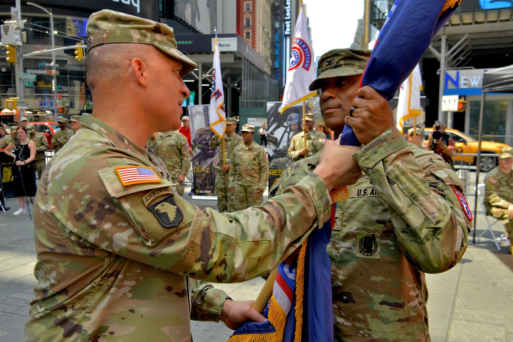 1st Recruiting Brigade hosts change of command in Times Square