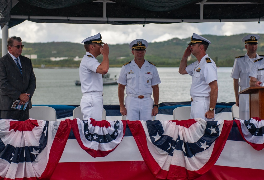 USS Springfield Holds Change of Command