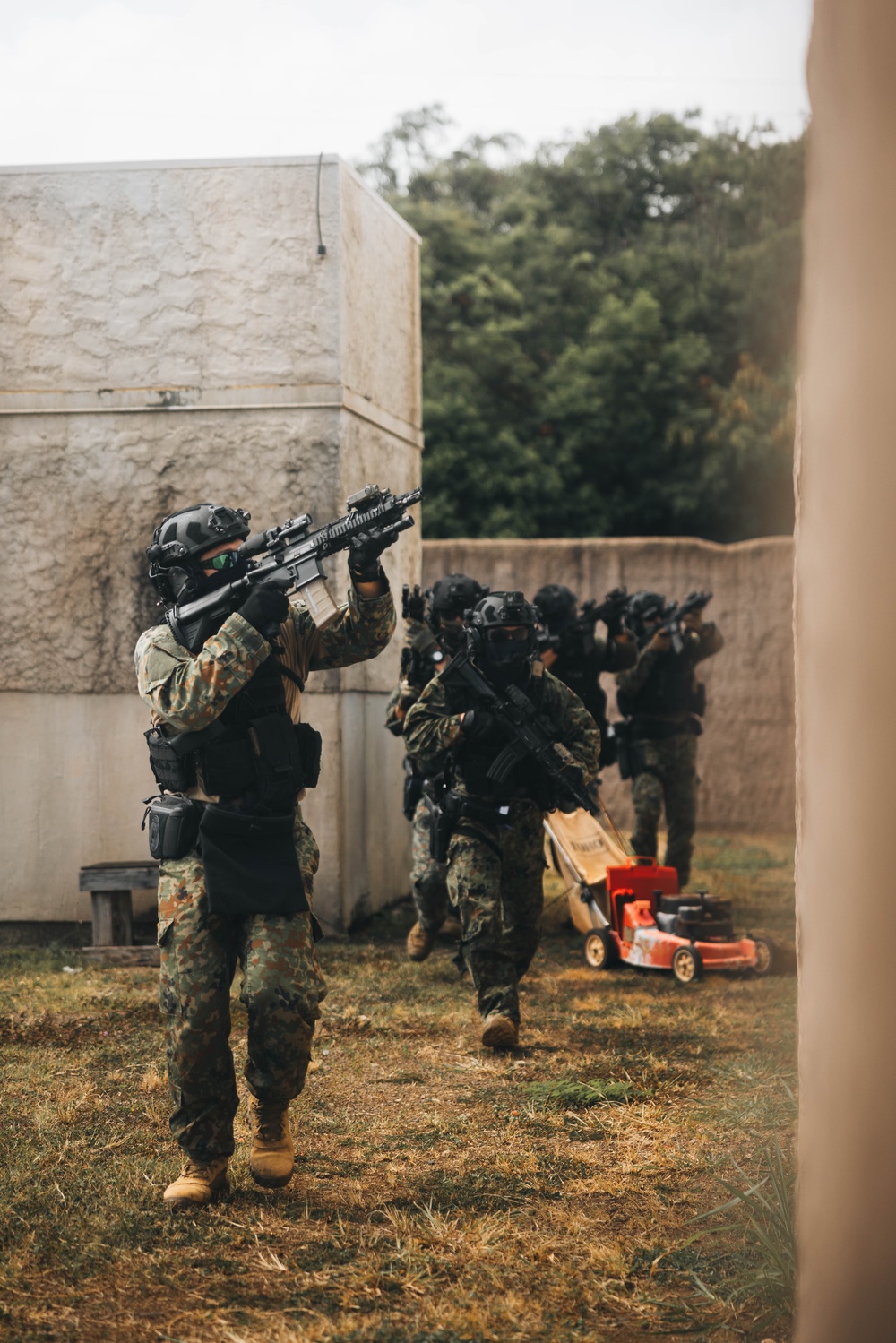 3d LCT conducts close-quarter battle training with NSW and partner forces during RIMPAC 2024