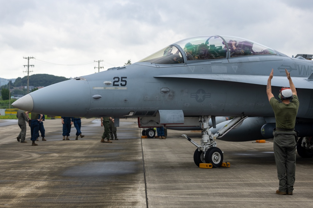 An Opportunity of a Lifetime | Marines with VMFA(AW)-224 Experience Flight in an F/A-18 Hornet During an Incentive Flight