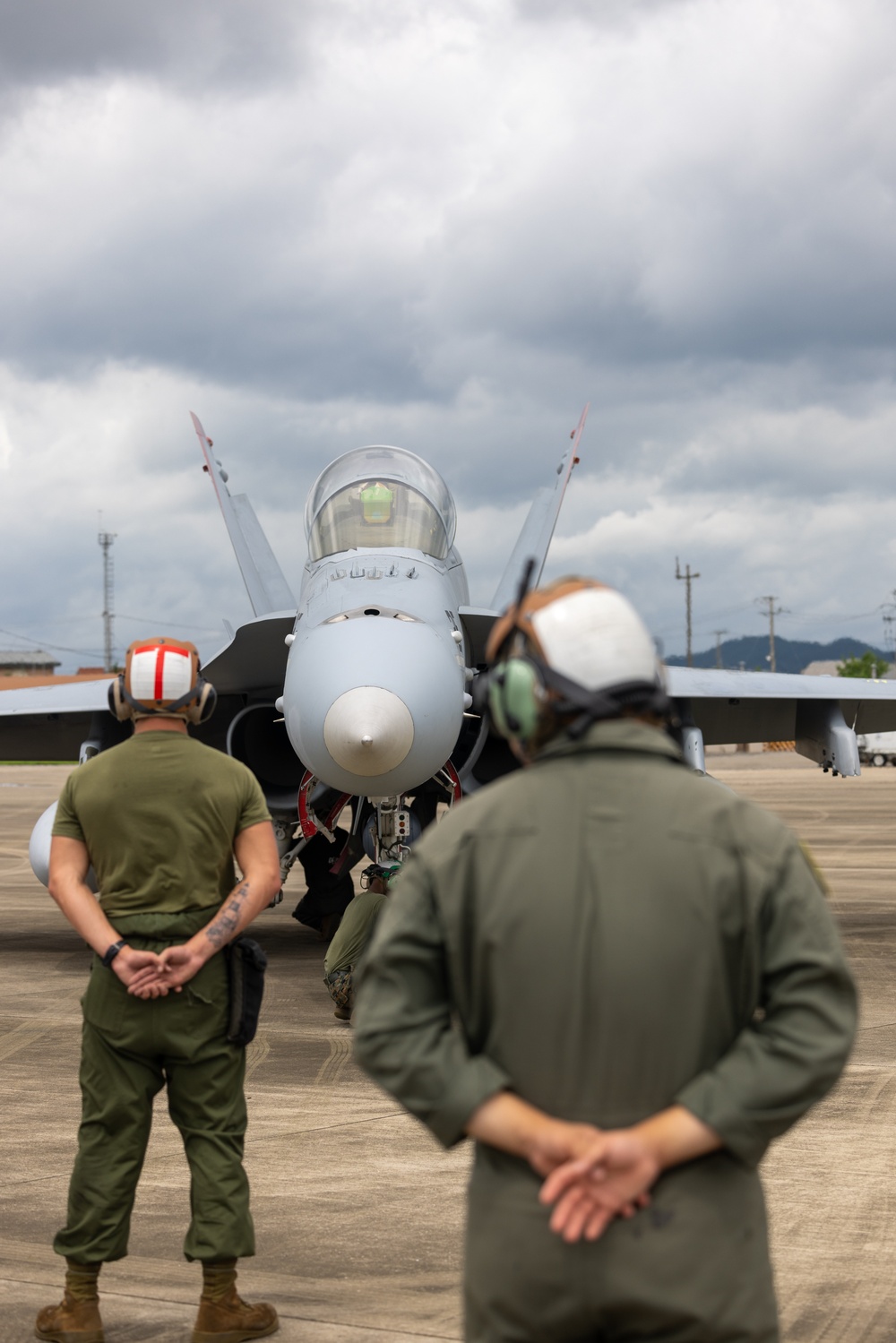 An Opportunity of a Lifetime | Marines with VMFA(AW)-224 Experience Flight in an F/A-18 Hornet During an Incentive Flight