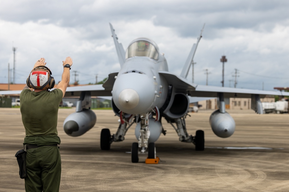 An Opportunity of a Lifetime | Marines with VMFA(AW)-224 Experience Flight in an F/A-18 Hornet During an Incentive Flight