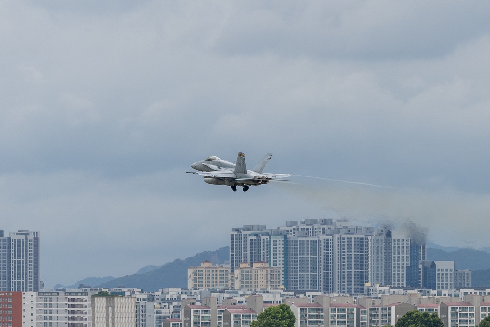 An Opportunity of a Lifetime | Marines with VMFA(AW)-224 Experience Flight in an F/A-18 Hornet During an Incentive Flight