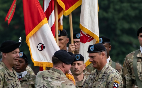 Maj. Gen. Howay Bids Farewell as Brig. Gen. Simmering Assumes Command of Division East