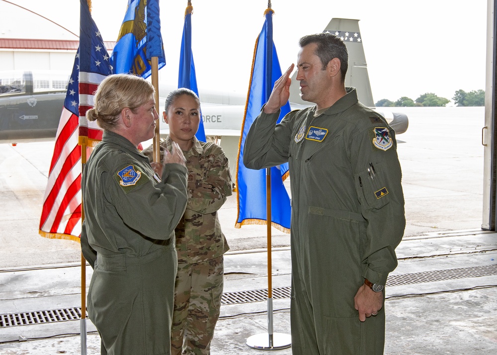 Straw assumes command of 340th FTG