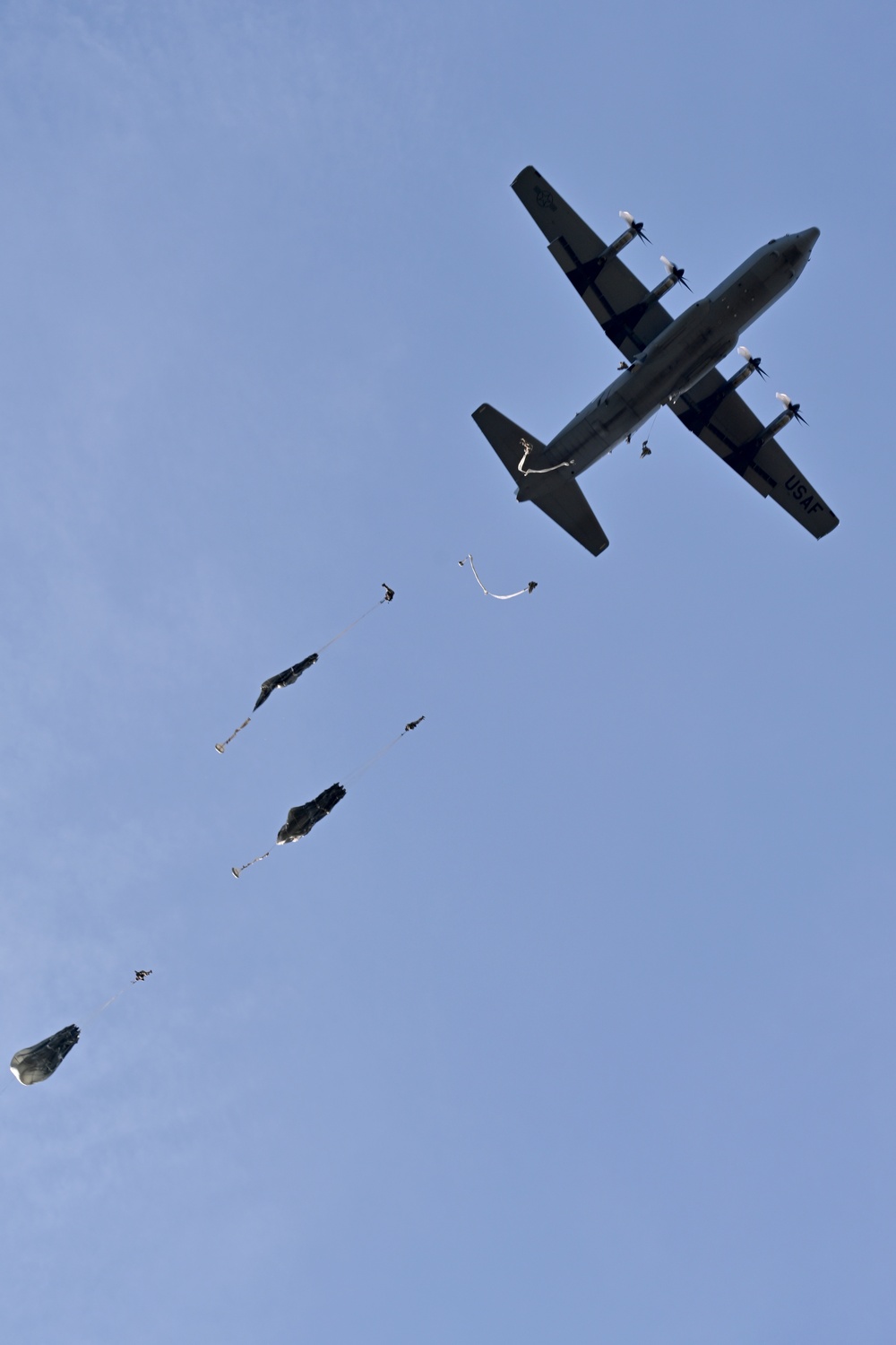 Sky Soldiers conduct Airborne Ops