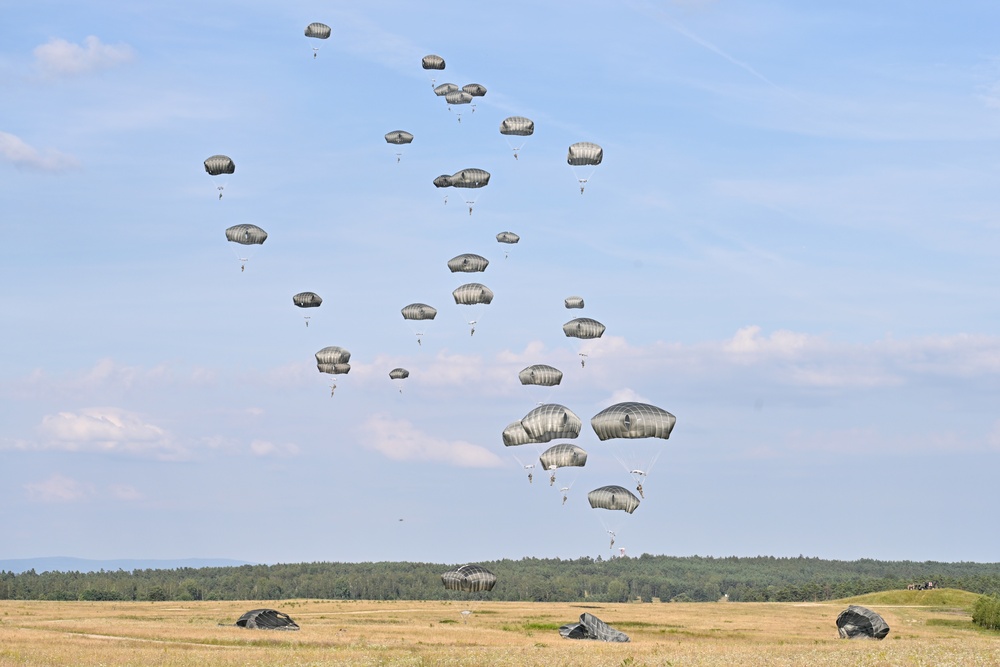 Sky Soldiers conduct Airborne Ops