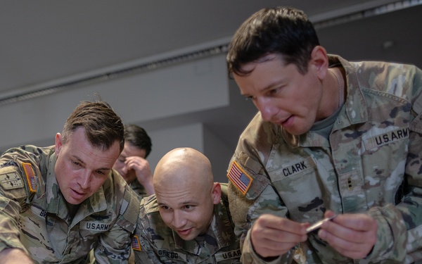 5-4 ADAR Kreigsspiel