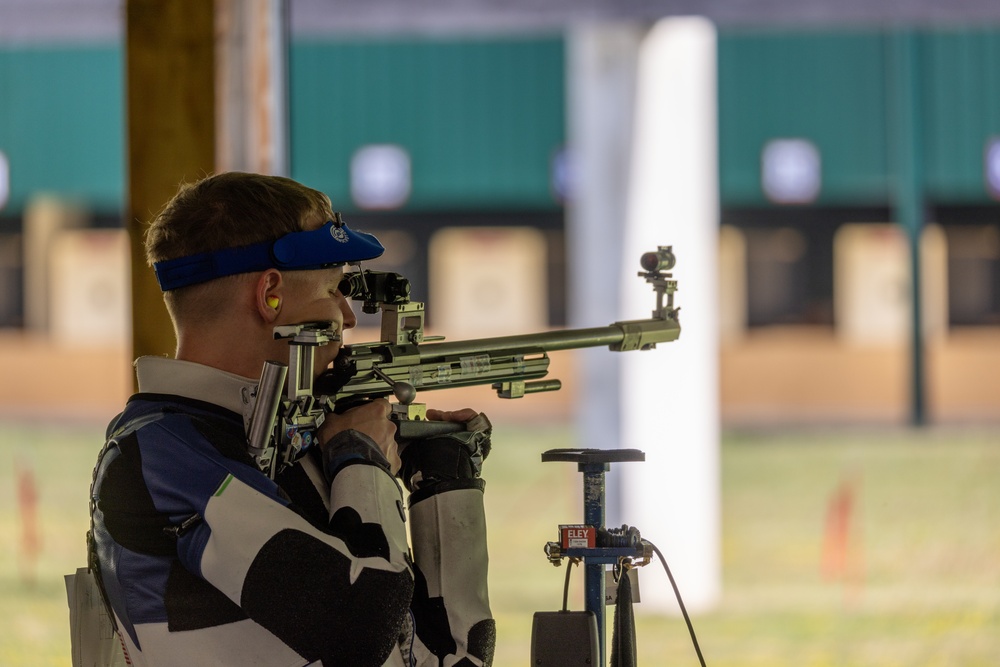 Sgt. Ivan Roe Men's 50m 3 position Rifle Qualifiers