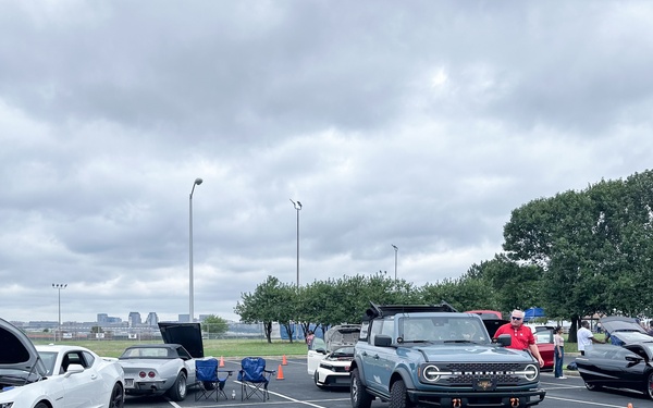 SSP Workforce, Families Come Together at Command Picnic