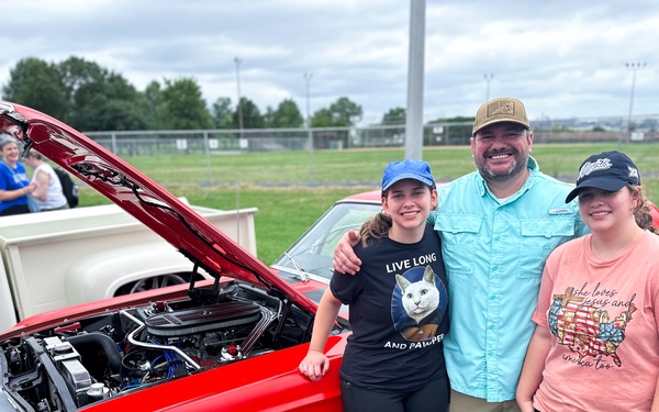 SSP Workforce, Families Come Together at Command Picnic