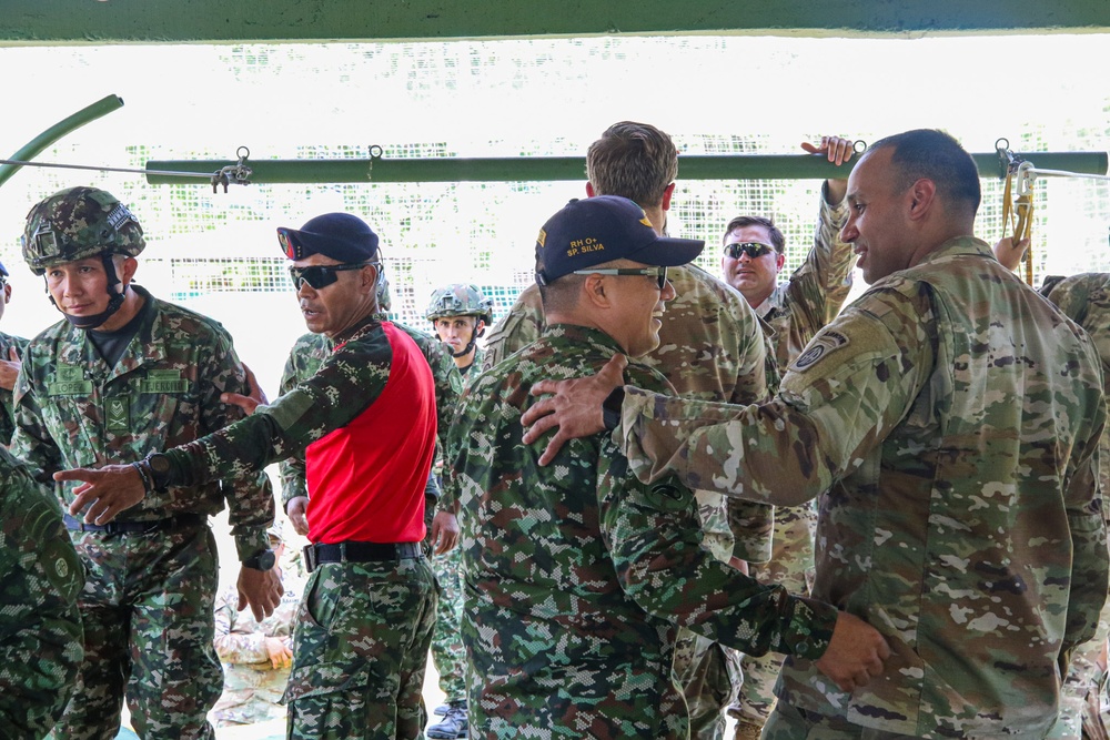 US, Colombian paratroopers conduct airborne rehearsals for exercise HYDRA III 2024