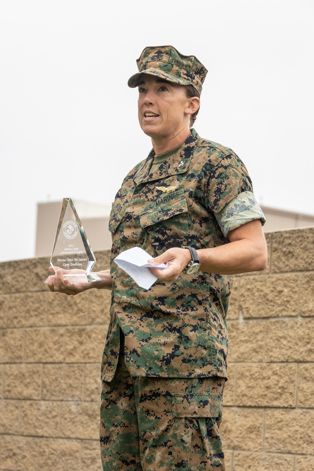 Camp Pendleton Deputy Commander awards MCAS CAMPEN