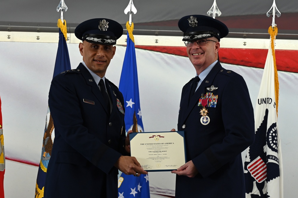 502d ABW welcomes new commander