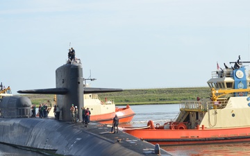 Strategic Weapons System Team Keeps Submarine Mission-Ready