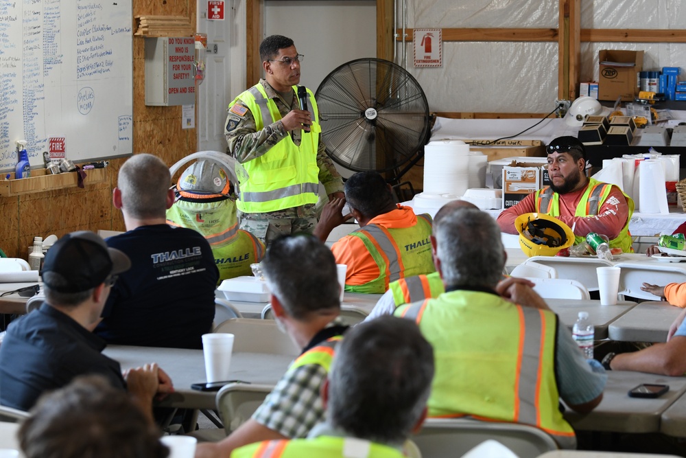 U.S. Army Corps of Engineers and Kentucky Lock contractor celebrate safety milestone